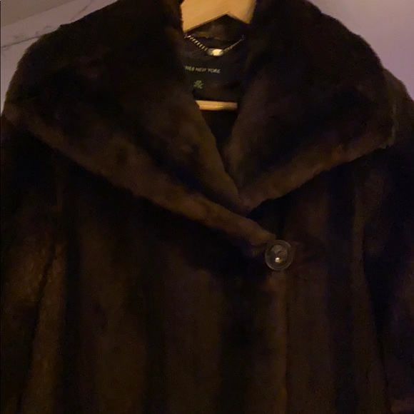 JONES NEW YORK faux fur coat - Picture 4 of 11